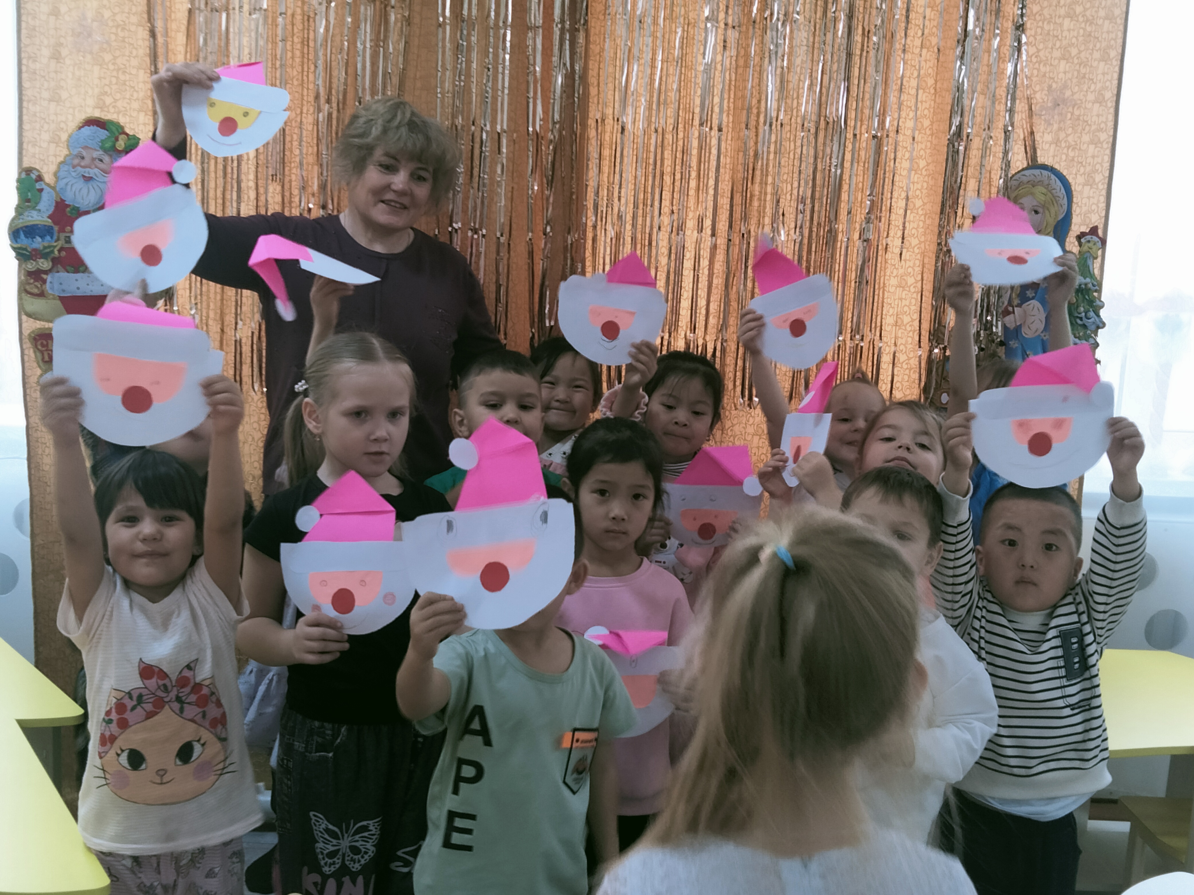 Мастер-класс «Кутерьма снежинок белых»