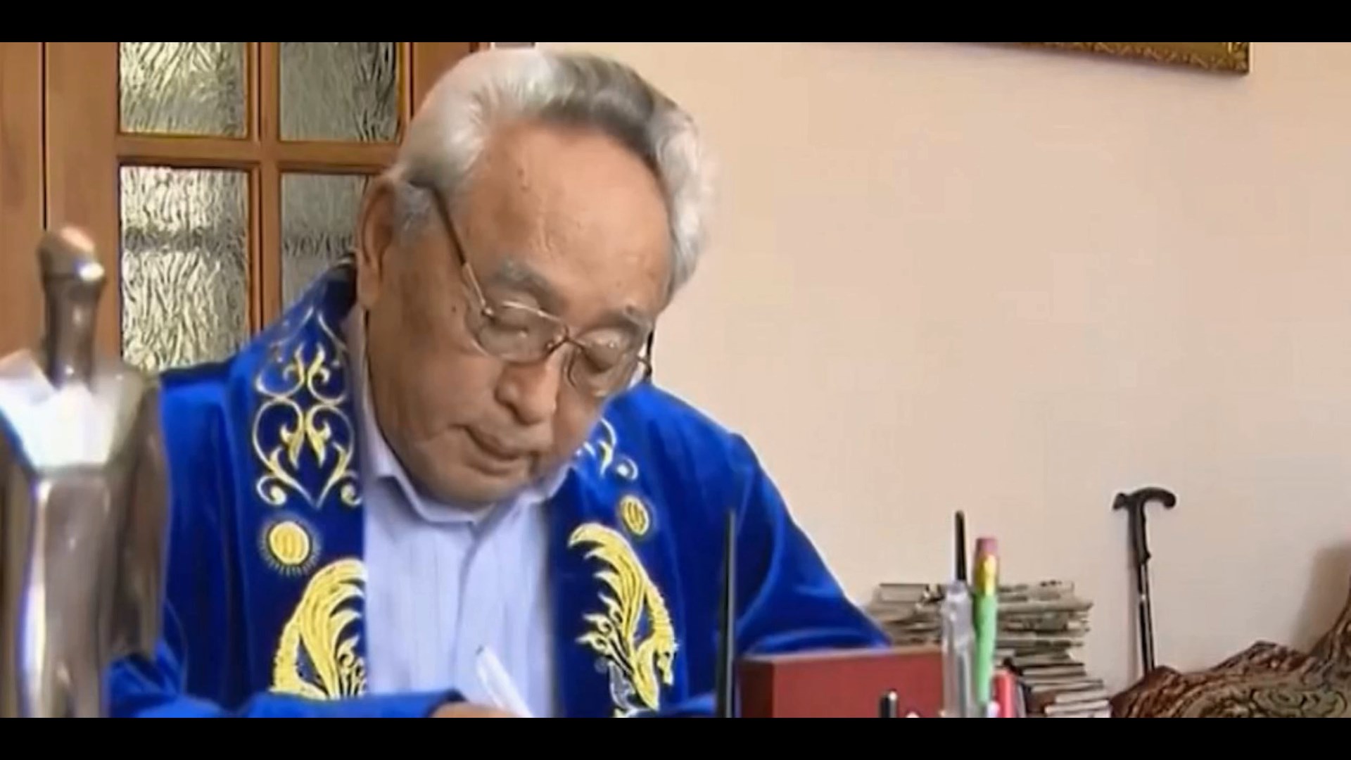 Қабдеш Жұмаділовтің әдеби портреті